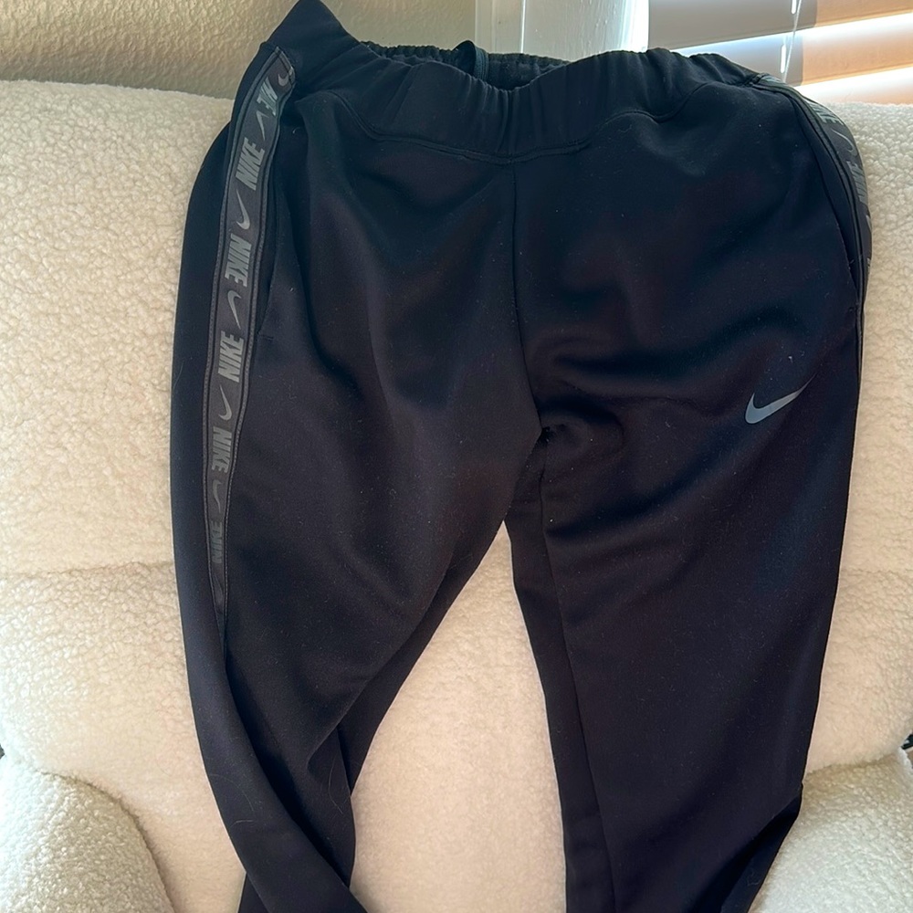 Nike joggers